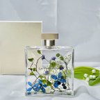 作品香水瓶のハーバリウム100ml  箱付き✨ウエディング　装花　贈り物　香水　窓辺　プレゼント✨　プリザーブド　香水瓶　花　ウェルカムスペース✨　オシャレ　窓辺　ラ・パルファリウム