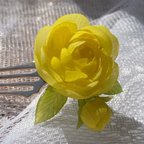 作品【1点のみ】超リアルな黄色いバラの櫛かんざし　ヘアコーム