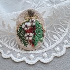 作品刺繍ブローチ　コットンフラワー×スワッグ　クリスマス　ボタニカル　ドライフラワー　ナチュラル　