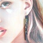 作品Titanium　pierced earrings=チタンの鍛造ピアス68mm=A