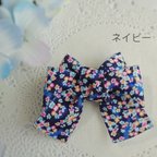 作品【送料無料】和風花柄ヘアクリップ(ネイビー)