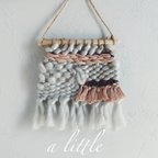 作品weaving mini tapestry