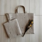 作品お花刺繍のレッスンバックとシューズケース