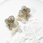 作品新作♡NEWアイテム ハンドメイド レジン ピアス 花 リボン ハート ブルー 春 ビーズ