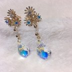 作品スワロフスキー×小花 ピアス