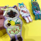 作品おパンツシャム猫ちゃん　刺繍ブローチ　キーホルダー