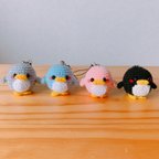 作品ふわふわかわいいペンギンちゃんあみぐるみストラップ