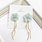 作品『aqua』お花としずくのイヤリング＆ピアス