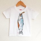 作品手描きTシャツ　 新巻鮭　名入れ可能