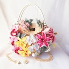 作品ハンドメイド　花篭のハンドバッグ　バラコサージュ付