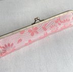 作品金襴織物　扇子ケース(無金)  がま口　桜と菊　ピンク