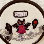 作品刺繍枠飾り　devil cute