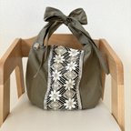 作品プレゼントバッグ”casual”(カーキ) インド刺繍リボン　トートバッグ　ショルダーバッグ　エコバッグ　サブバッグ