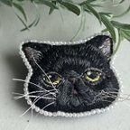作品手刺繍ブローチ　猫　エキゾチックショートヘア　黒