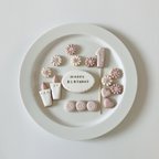 作品ピンクのお花の誕生日アイシングクッキーセット