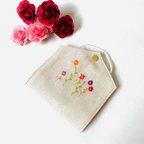 作品【特集掲載】刺繍 マスク仮置きケース お花