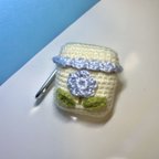 作品【NEW】✳︎受注制作✳︎ ハンドメイド お花ふりる AirPodsケース