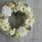 作品Wreath ~WHITE~  31.5cm（造花）