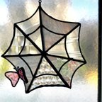 作品[sold out]ステンドグラスのサンキャッチャー1 (蜘蛛の巣×蝶)クリア系