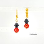 作品red × gold & black flower イヤリングorピアス