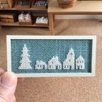 作品ミニ刺繍「Townscape 」(大きめタイプ・ブルー生地)