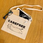 作品サコッシュ　「CAREFREEオコジョ」　ナチュラルカラー