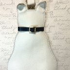 作品【アウトレット】猫型クロスボディーバッグ　送料無料　折れ耳　ショルダーバッグ　
