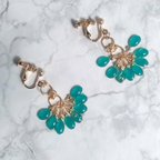 作品雫のタッセルイヤリング /ピアス(エメラルドグリーン) #2;   Tassel earring (Emerald green) #2
