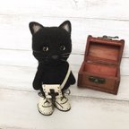 作品靴を履いた黒猫さん