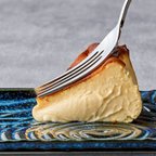 作品シェフの手作り”とろけるなめらか” 濃厚バスク風チーズケーキ
