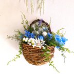 作品   ブルーフラワーの花籠　　結婚記念日、母の日、母の日ギフト、花籠