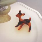 作品Bambi  べっ甲レジン バンビブローチ