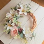 作品【母の日割】💐百合とユーカリのリース(約28cm)母の日　ミモザ　玄関リース　結婚祝い　出産祝い　新築祝い　誕生日