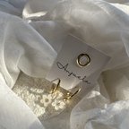 作品No.12 Flower hoop pierce お花　お花アクセサリー　花柄　花柄アクセサリー　アクセサリー　ゴールドピアス　ピアス　お祝い　誕生日　ハンドメイド　ハンドメイドアクセサリー