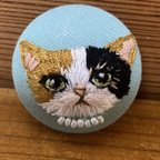 作品三毛猫ちゃん4  刺繍ブローチ