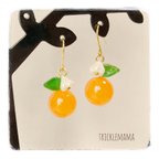 作品みかんのピアス🍊チェコビーズ×オレンジ翡翠