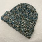 作品伸縮性のある　ふわもこニット帽　ブルー　ツイード毛糸で編んだ厚手のビーニー