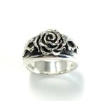 作品【受注製作】First Rose Ring【5〜19号🌹】