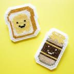 作品食パンとコーヒー牛乳の刺繍ブローチセット