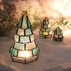 作品【ちょっと大きな もみの木ランプ】（単品販売）ステンドグラスミニランプ,LEDライト付 クリスマスツリー