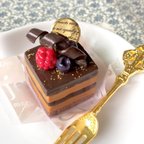 作品チョコレートケーキのアクセサリートレー＊フォーク付き