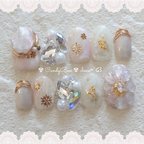 作品現品❤雪の結晶 ぷっくりフラワー 大理石柄 キラキラユニコーン ネイルチップ