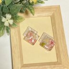 作品レース×お花 レジンイヤリング／ピアス