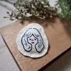 作品ぷっくり刺繍ブローチ【女の子】