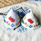 作品【ご成約済み　ykmkykmk様】キッチン用品　なべぶたつかみ　FOOD刺繍