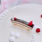 作品大人可愛い　バレッタ　チョコケーキのバレッタ　ヘアアクセサリー　フェイクスイーツ　ケーキバレッタ　チョコケーキ　キッズヘアアクセサリー