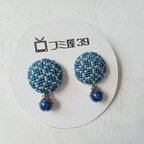 作品刺繍とラピスラズリのピアス