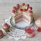 作品踊るシマリス　さくらんぼと桜ラテのケーキセット🌸