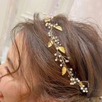 作品ゴールドに輝くリーフ小枝ヘアアクセ