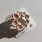 作品（陶土）桜のリースブローチ